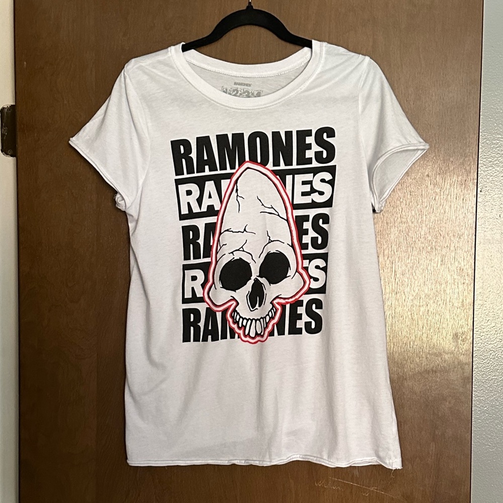 Ramones Band Tee